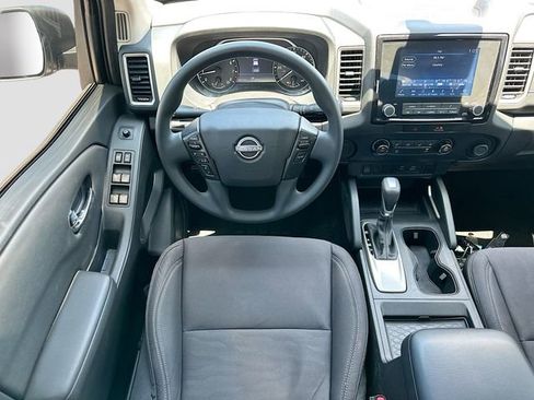 Used 2022 Nissan Frontier SV RWD image 20