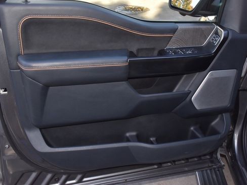 Certified 2022 Ford F150 Platinum w/ Equipment Group 701A High image 36