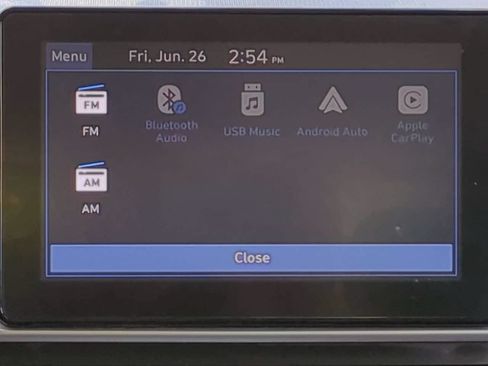 Used 2025 Hyundai Venue SEL FWD image 18
