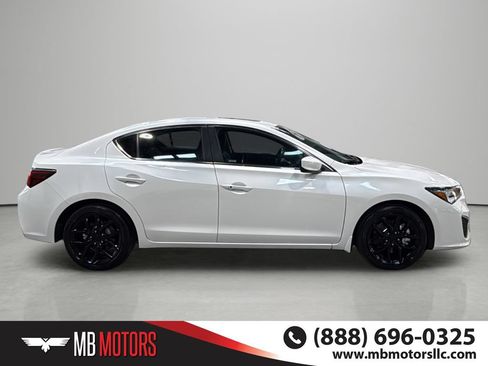 Used 2020 Acura ILX w/ Premium Package FWD image 5