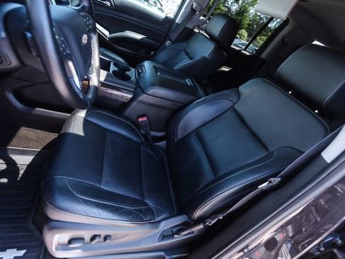 Used 2015 Chevrolet Suburban LT AWD/4WD image 32