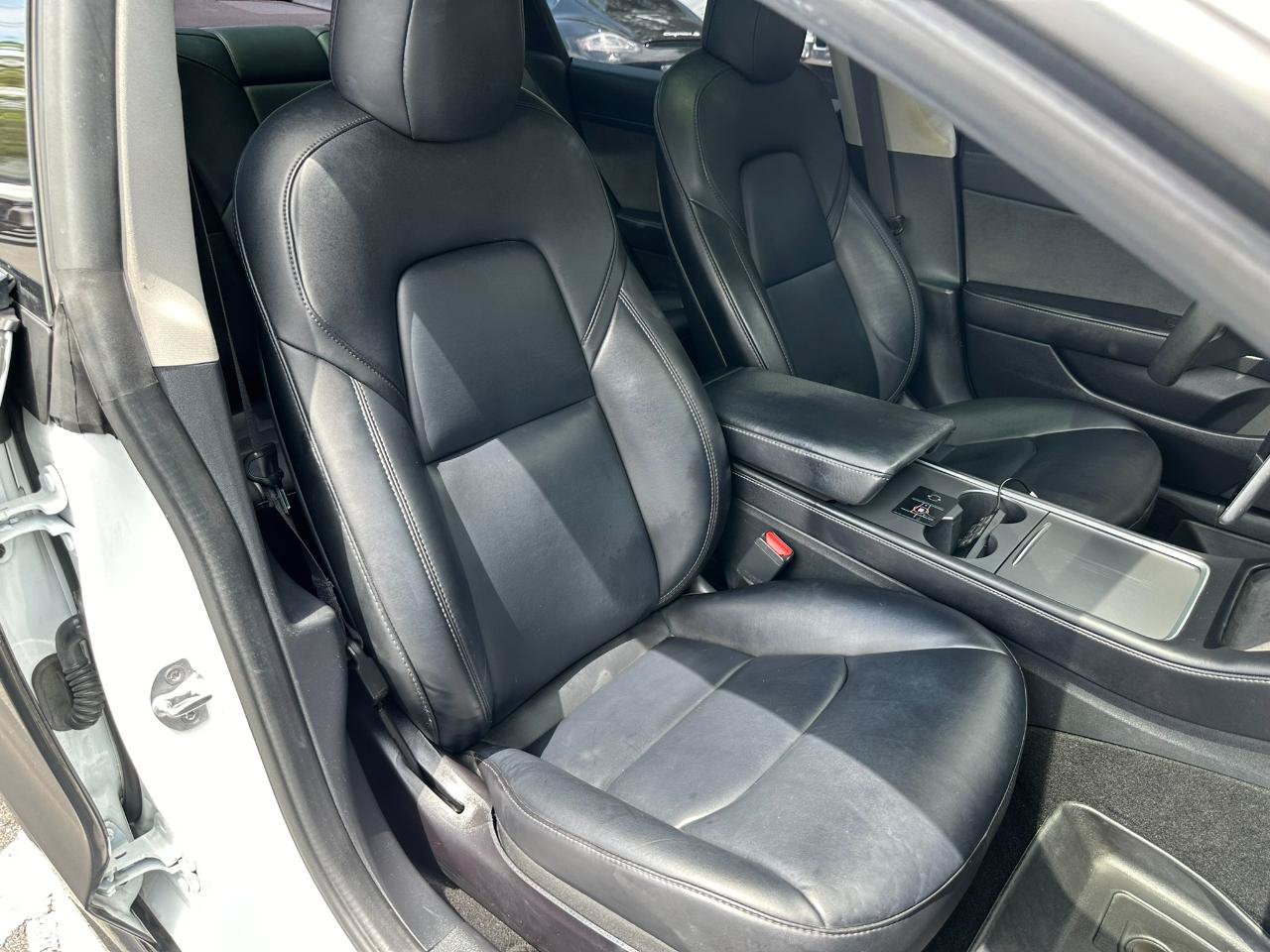 Used 2022 Tesla Model 3 Long Range AWD/4WD image 42