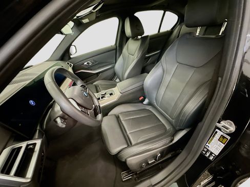 Used 2025 BMW 330i xDrive Sedan image 13