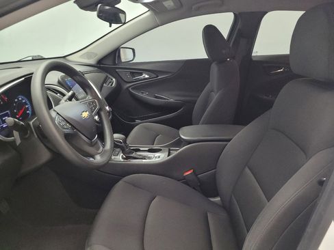 Used 2023 Chevrolet Malibu LS FWD image 17