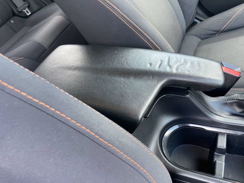 Used 2021 Subaru Crosstrek 2.0i Premium w/ Popular Package #2 AWD/4WD image 28
