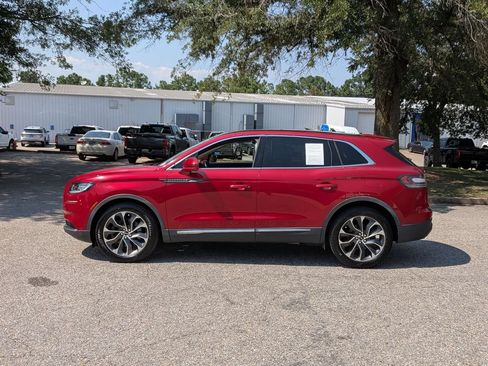 Used 2021 Lincoln Nautilus Reserve FWD image 2