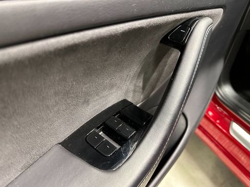 Used 2020 Tesla Model 3 Long Range AWD/4WD image 22