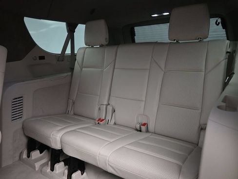 Used 2024 Cadillac Escalade ESV Sport Platinum AWD/4WD image 27