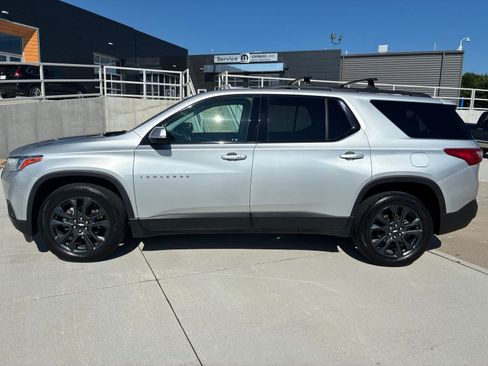 Used 2019 Chevrolet Traverse RS AWD/4WD image 2
