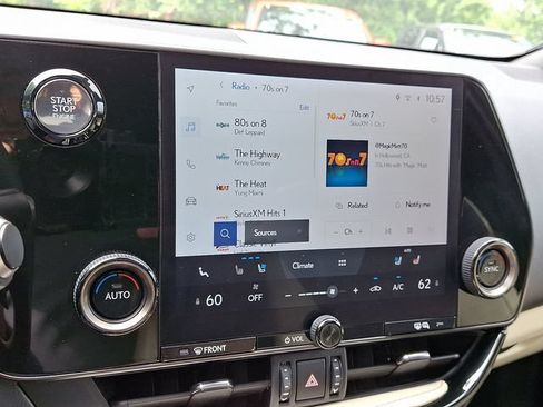 Used 2024 Lexus NX 250 FWD image 17