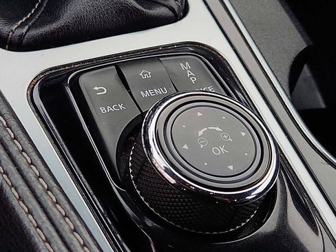 Used 2023 Nissan Maxima SV w/ Floor Mat Group image 25