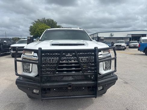Used 2022 Chevrolet Silverado 2500 LTZ w/ LTZ Convenience Package AWD/4WD image 2