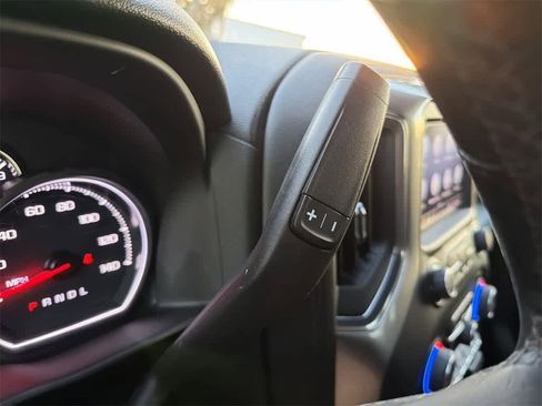 Used 2022 Chevrolet Silverado 1500 LT image 17