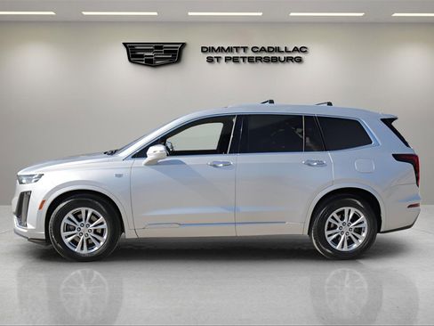 Used 2020 Cadillac XT6 Premium Luxury image 2