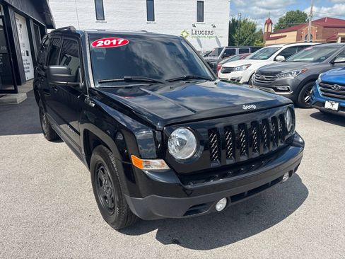 Used 2017 Jeep Patriot Sport w/ Power Value Group FWD image 7