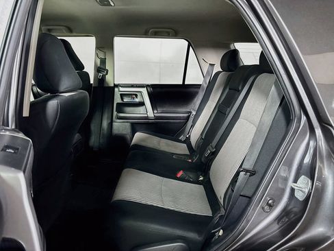 Used 2016 Toyota 4Runner SR5 RWD image 19