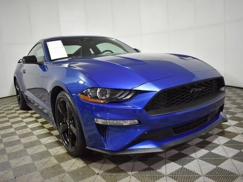 Used 2023 Ford Mustang Premium w/ Equipment Group 201A image 3