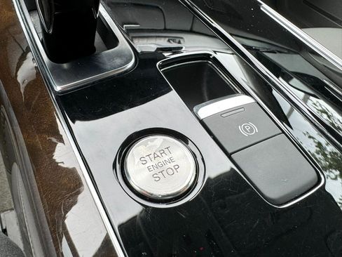 Used 2015 Audi A8 4.0T image 23