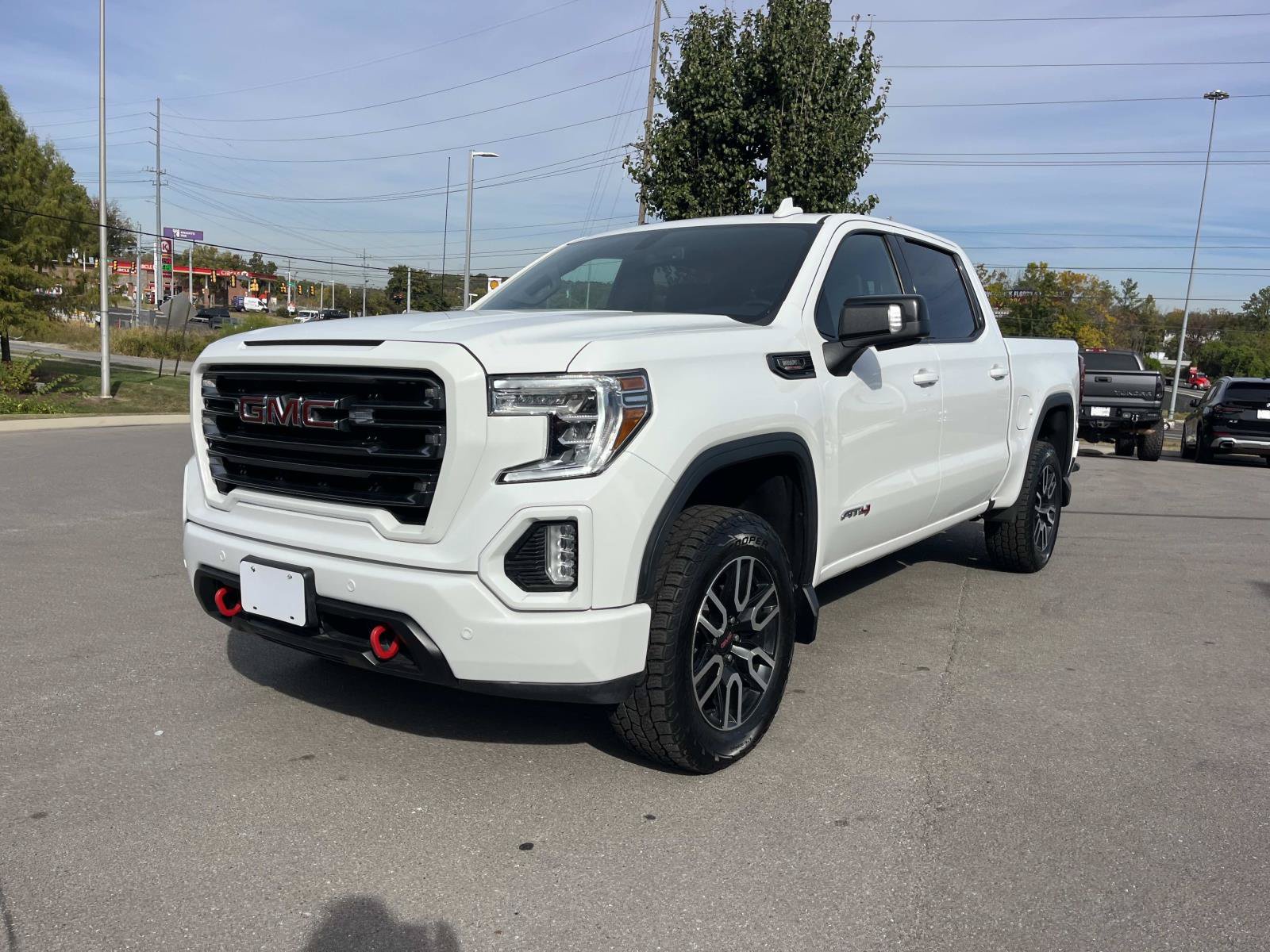 Used 2021 GMC Sierra 1500 AT4 w/ AT4 Premium Package AWD/4WD image 7