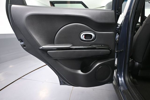 Used 2014 Kia Soul ! w/ Sun & Sound Package FWD image 28