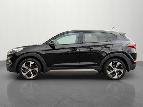 Used 2017 Hyundai Tucson Sport w/ Cargo Package image 4