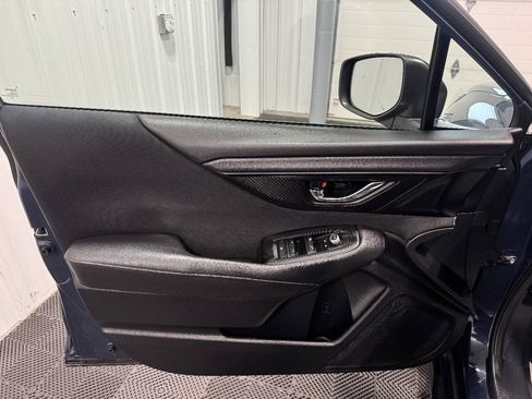 Used 2024 Subaru Outback Premium w/ Popular Package #1A AWD/4WD image 7