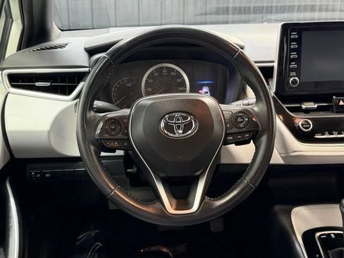 Used 2020 Toyota Corolla SE FWD image 8