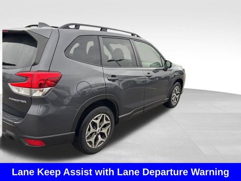 Certified 2022 Subaru Forester Premium image 7