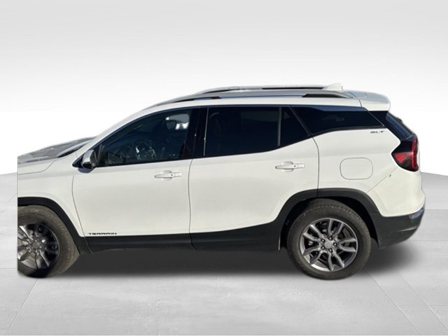 Used 2023 GMC Terrain SLT FWD image 19