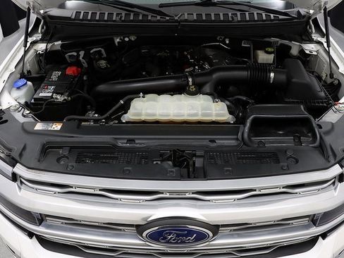 Used 2023 Ford Expedition Platinum image 31