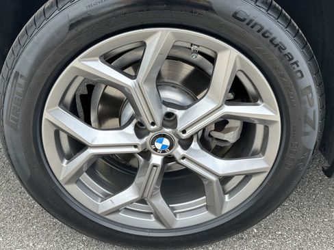 Used 2024 BMW X3 xDrive30i w/ Premium Package AWD/4WD image 14
