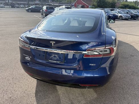 Used 2018 Tesla Model S 75D AWD/4WD image 8