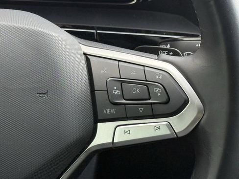 Used 2024 Volkswagen Atlas Cross Sport SEL Premium R-Line image 15