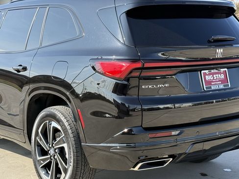 Used 2025 Buick Enclave Sport Touring w/ Power Package image 10