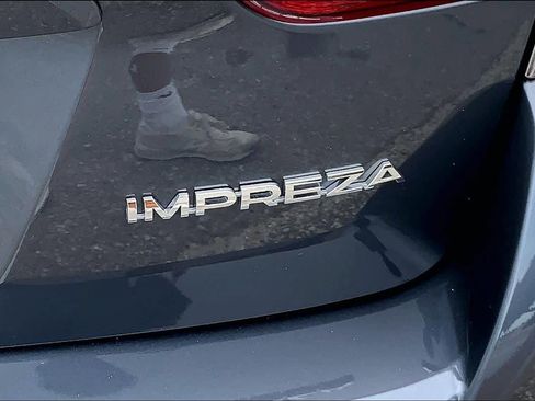 Used 2017 Subaru Impreza 2.0i Premium AWD/4WD image 30