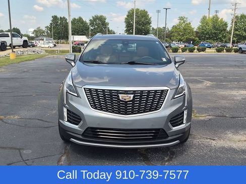 Used 2021 Cadillac XT5 Premium Luxury FWD image 8