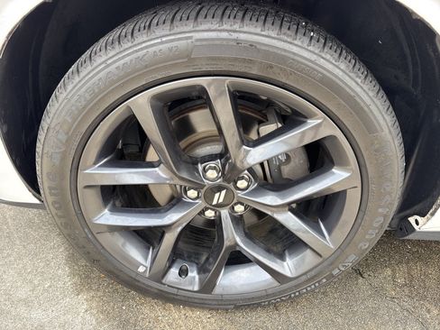 Used 2019 Dodge Challenger SXT w/ Plus Package RWD image 10