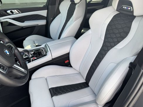 Used 2025 BMW X5 M Competition image 16