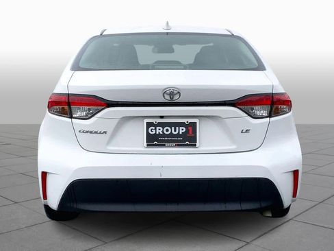 Used 2024 Toyota Corolla LE image 4