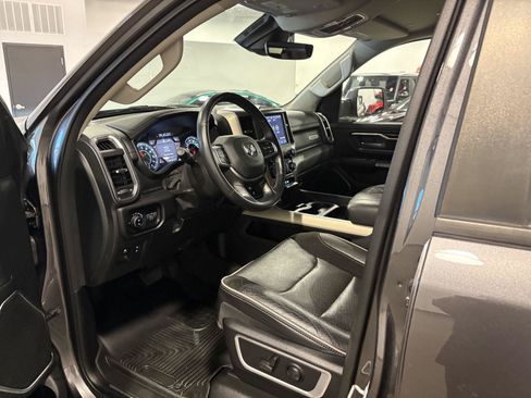 Used 2022 RAM 1500 Laramie AWD/4WD image 11