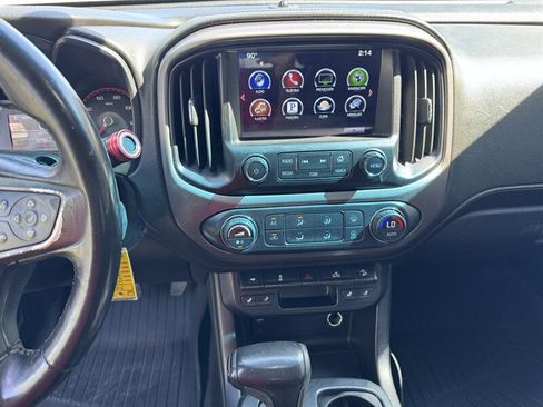 Used 2016 GMC Canyon SLE w/ All Terrain Package RWD image 8