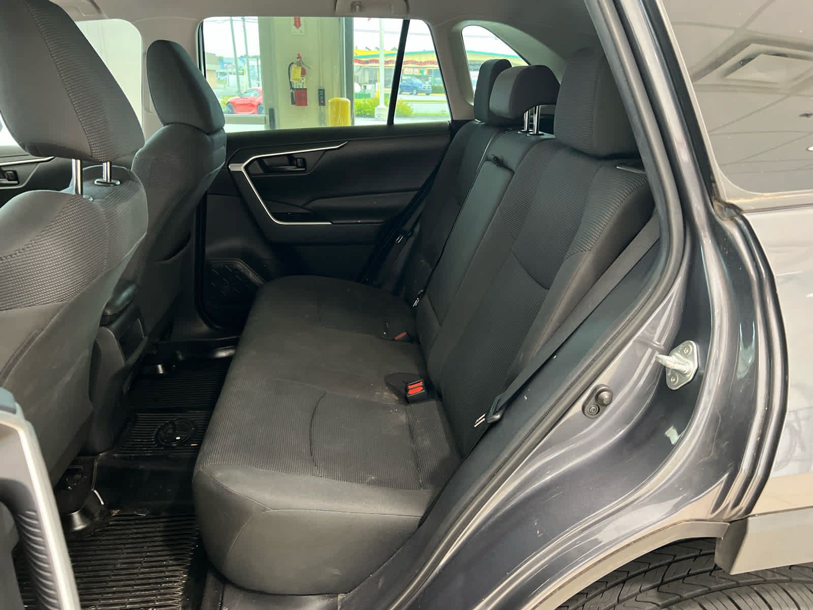 Used 2019 Toyota RAV4 LE w/ All Weather Liner Package AWD/4WD image 8