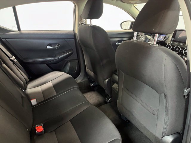 Used 2022 Nissan Sentra SV FWD image 15