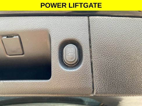 Used 2019 Chevrolet Tahoe Premier w/ RST 6.2L Performance Edition AWD/4WD image 24
