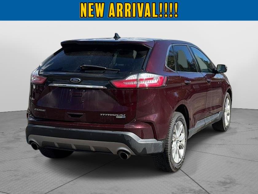 Used 2020 Ford Edge Titanium AWD/4WD image 3