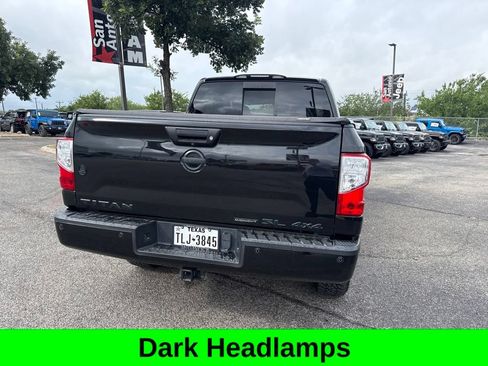 Used 2019 Nissan Titan SL w/ Midnight Edition AWD/4WD image 11