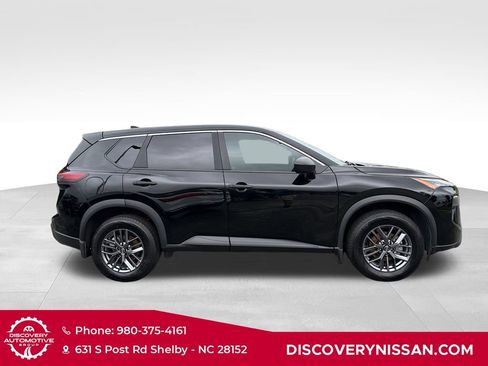Certified 2025 Nissan Rogue S AWD/4WD image 5