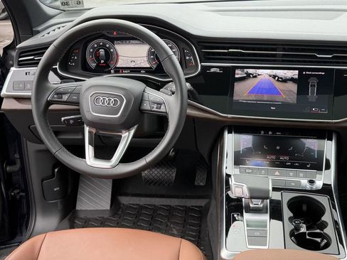 Used 2025 Audi Q7 3.0T Premium AWD/4WD image 21