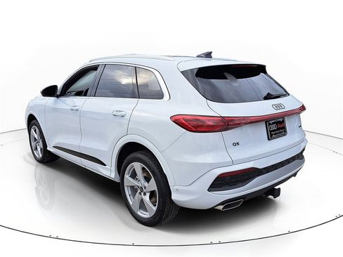New 2025 Audi Q5 2.0T Premium Plus image 3