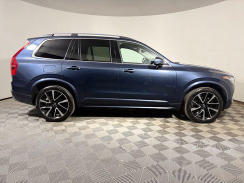 Used 2019 Volvo XC90 T6 Momentum w/ Protection Package Premier AWD/4WD image 8